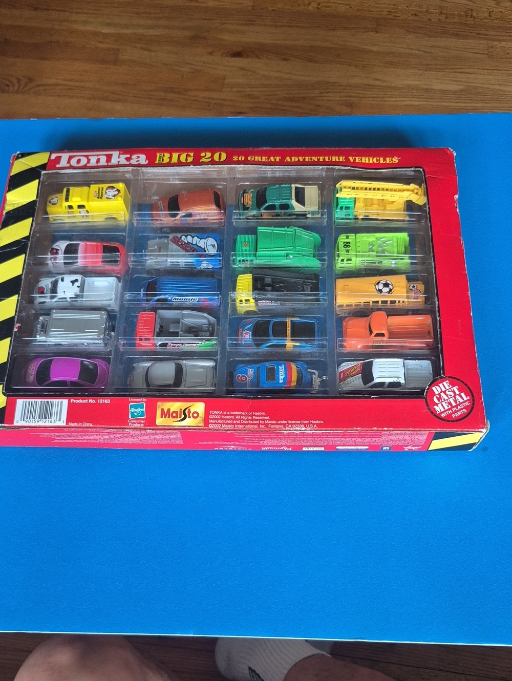 Tonka Big 20 Die-Cast Vehicle Set - Multicolor Made By Maisto New Dated 2002.
